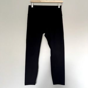 Lululemon Align Pant black in 25” length size 10
